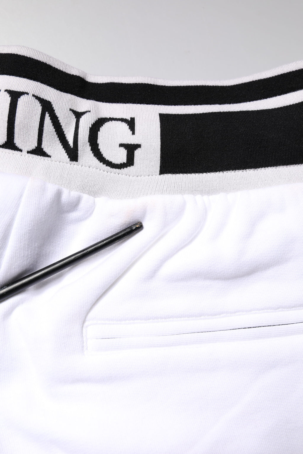 Dolce & Gabbana White King Cotton Bermuda Sweatshorts Shorts