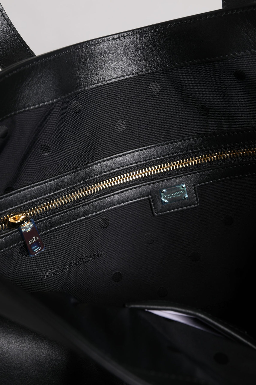 Dolce & Gabbana Black Calf Leather Shopping Tote Shoulder Bag