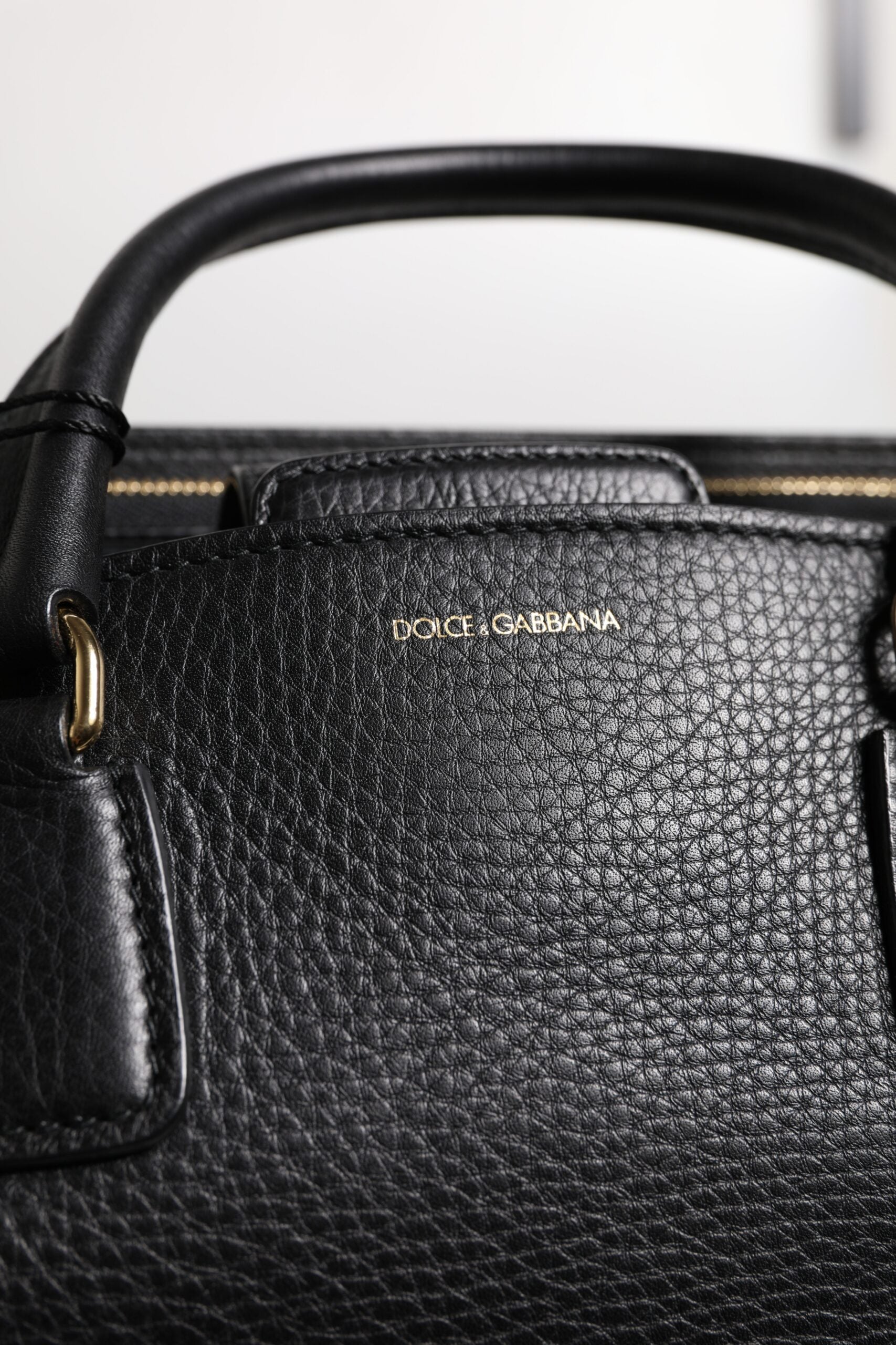 Dolce & Gabbana Black Calf Leather Logo Plaque Shoulder Handbag Bag