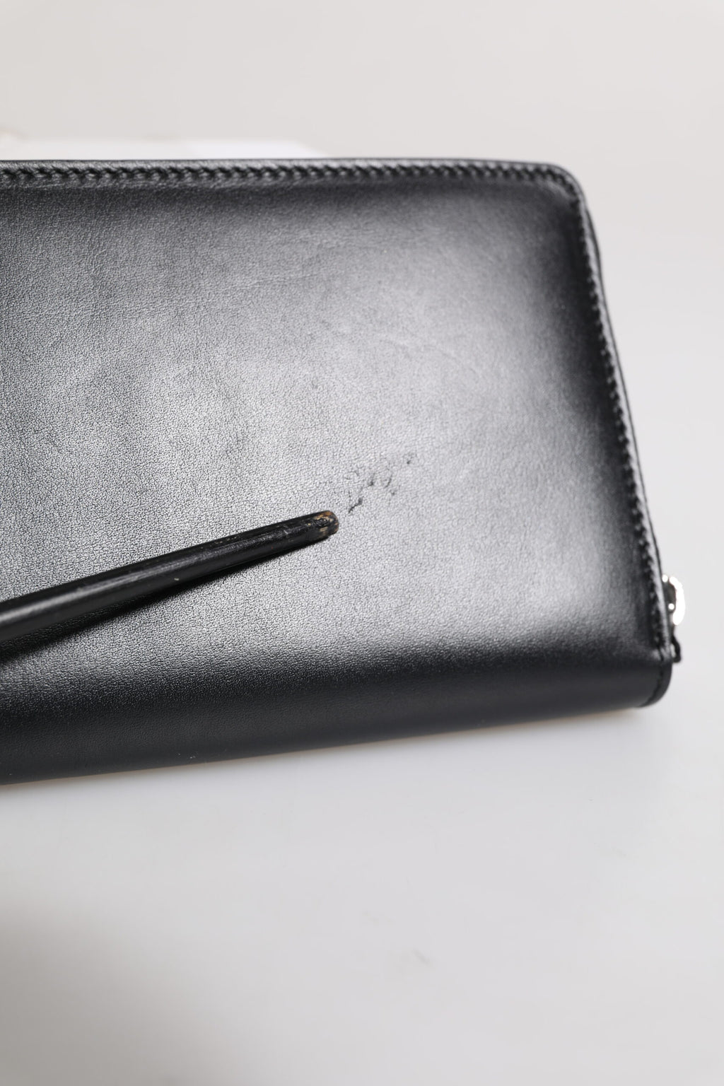 Dolce & Gabbana Black Leather Logo Plaque Zip Around Continental Wallet