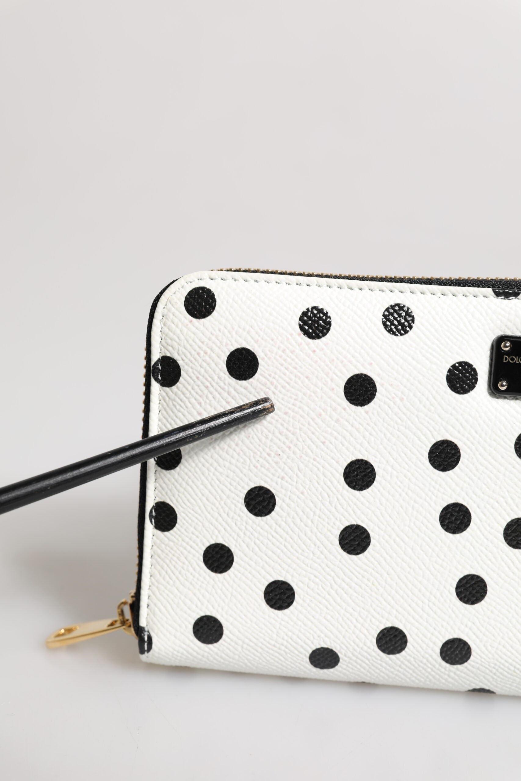 Dolce & Gabbana White Black Striped Leather Zip Around Continental Wallet