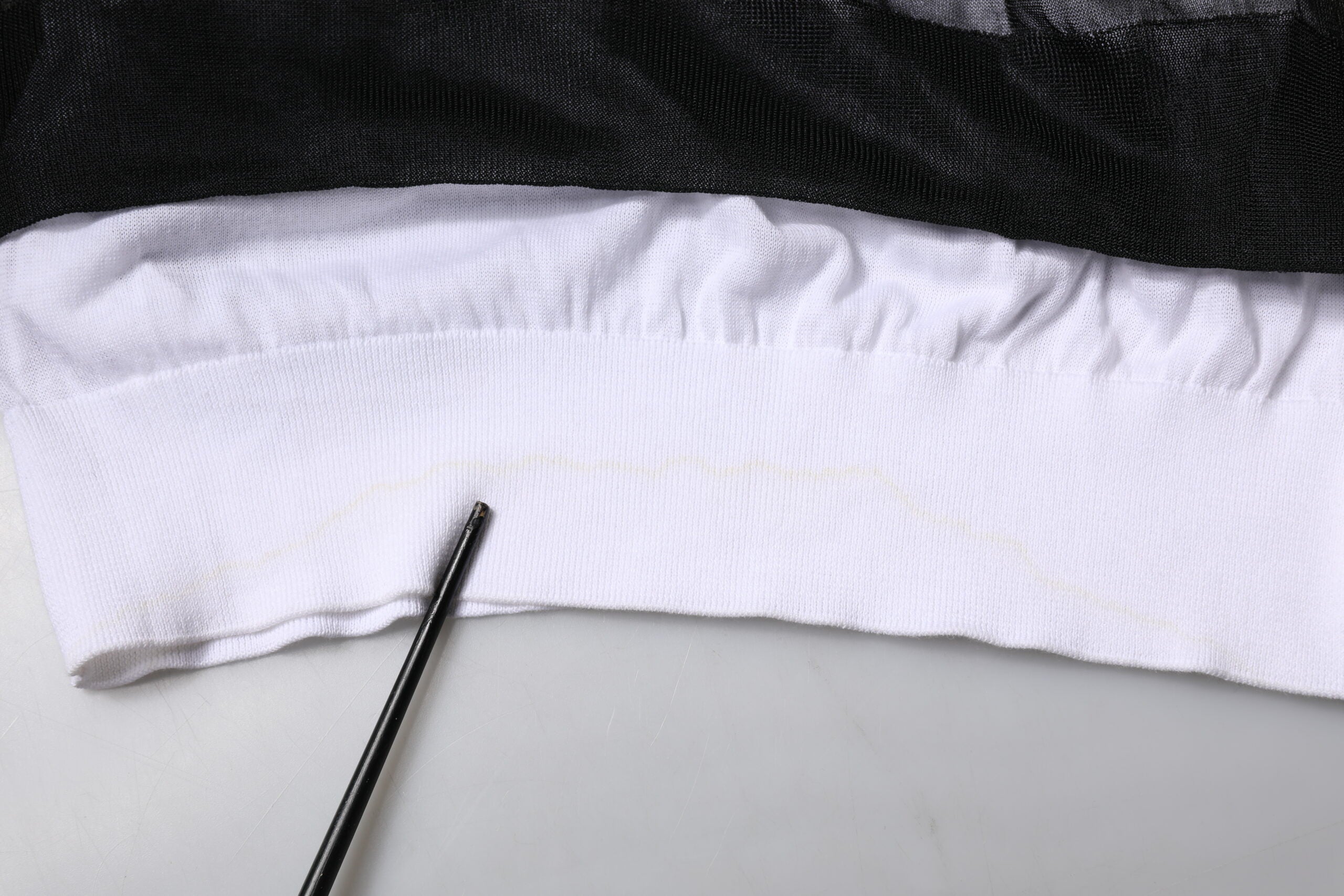 Dolce & Gabbana Black White Logo Knitted Pullover Sweater