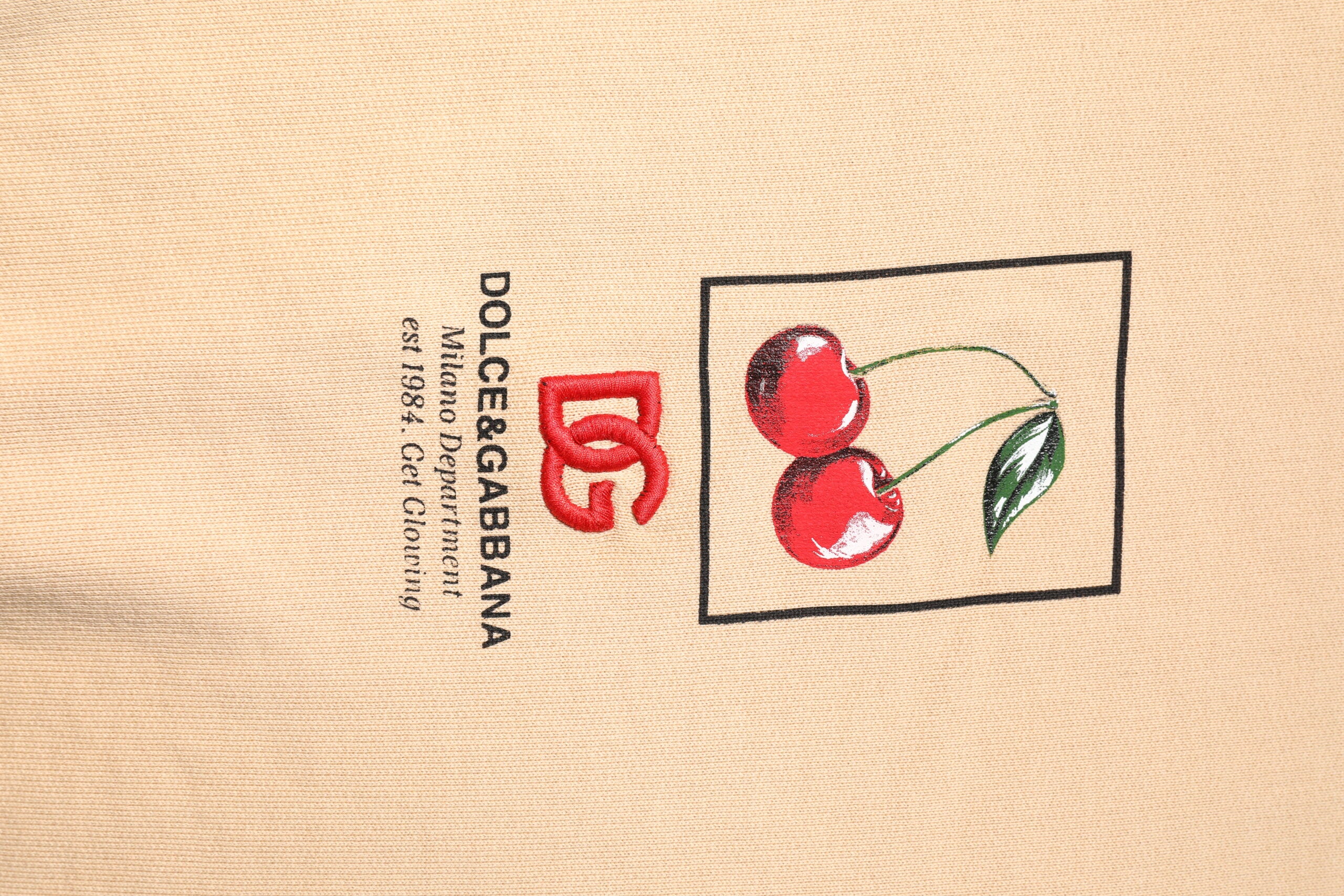 Dolce & Gabbana Beige Cherry Print Crew Neck Pullover Sweater