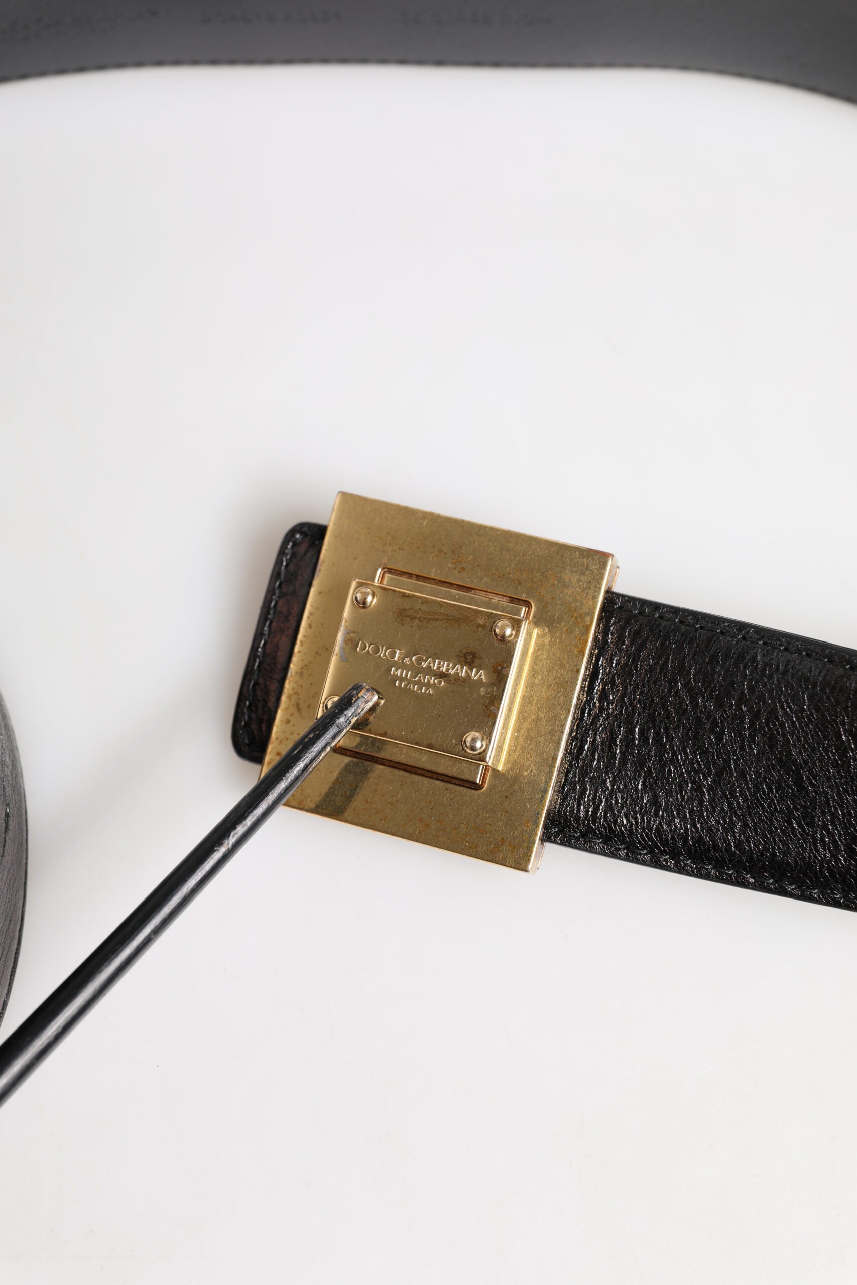 Dolce & Gabbana Brown Leather Gold Metal Buckle Classic Belt