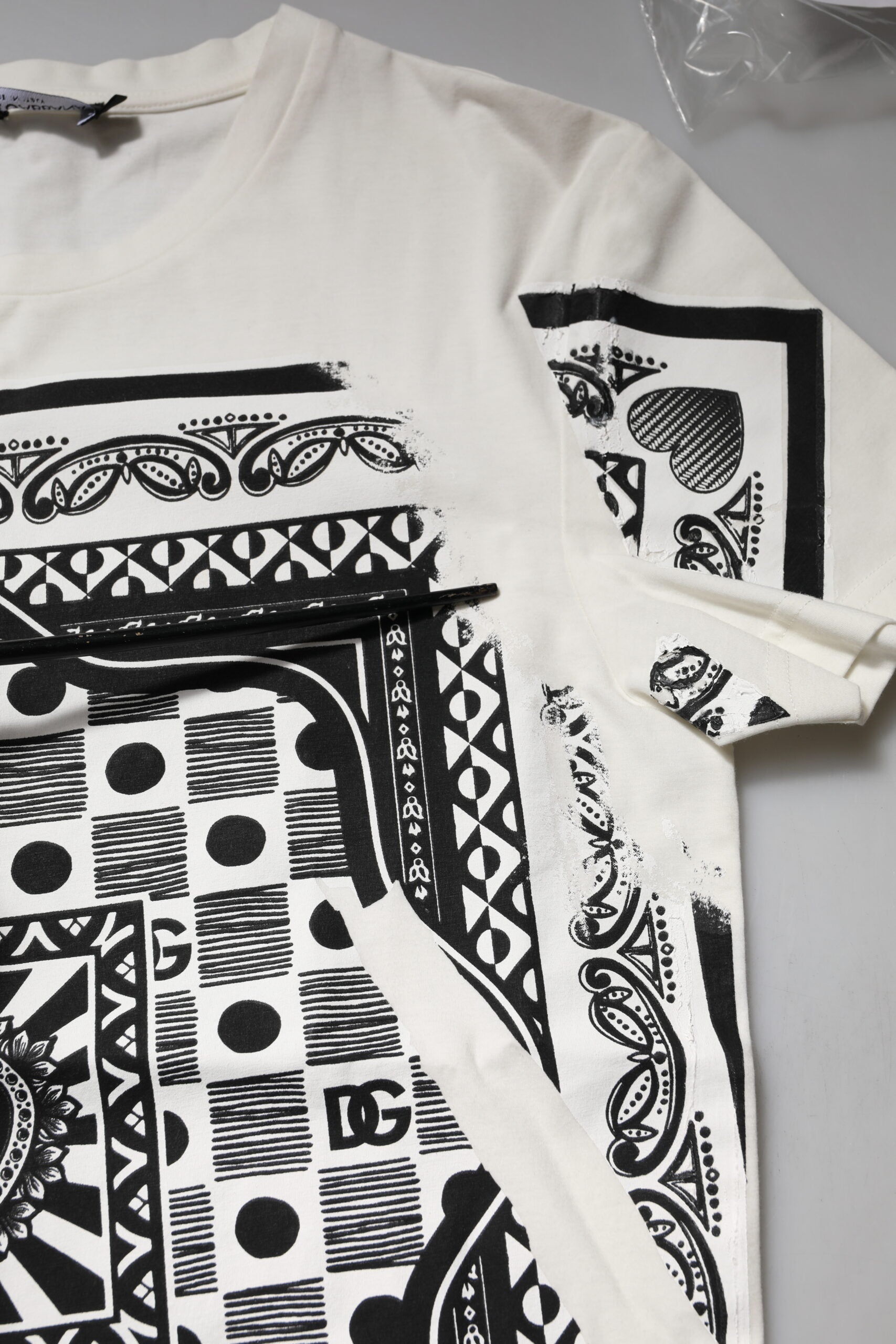 Dolce & Gabbana White Bandana Crew Neck Short Sleeve T-shirt