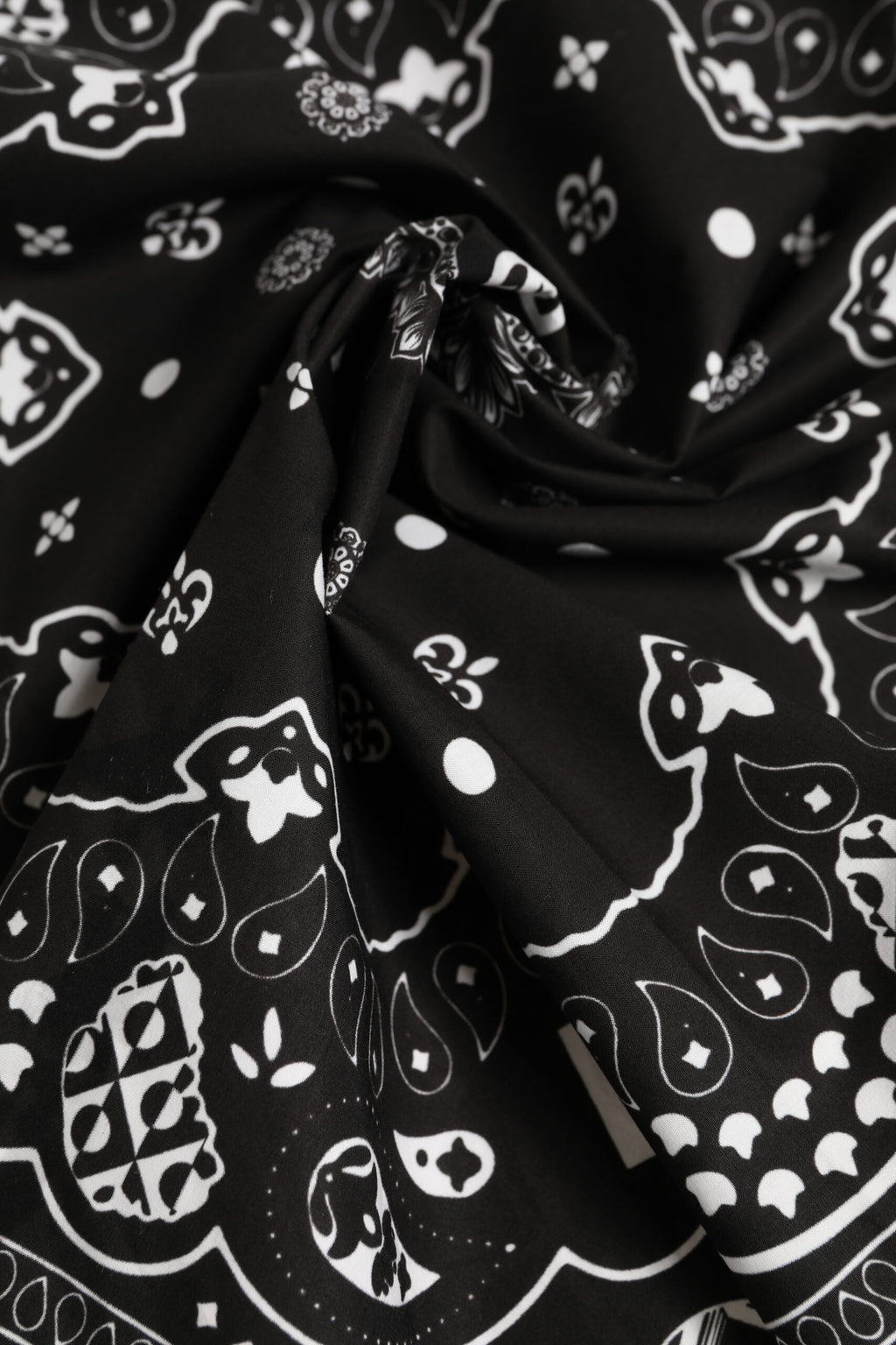 Dolce & Gabbana Black White Bandana Square Foulard Scarf