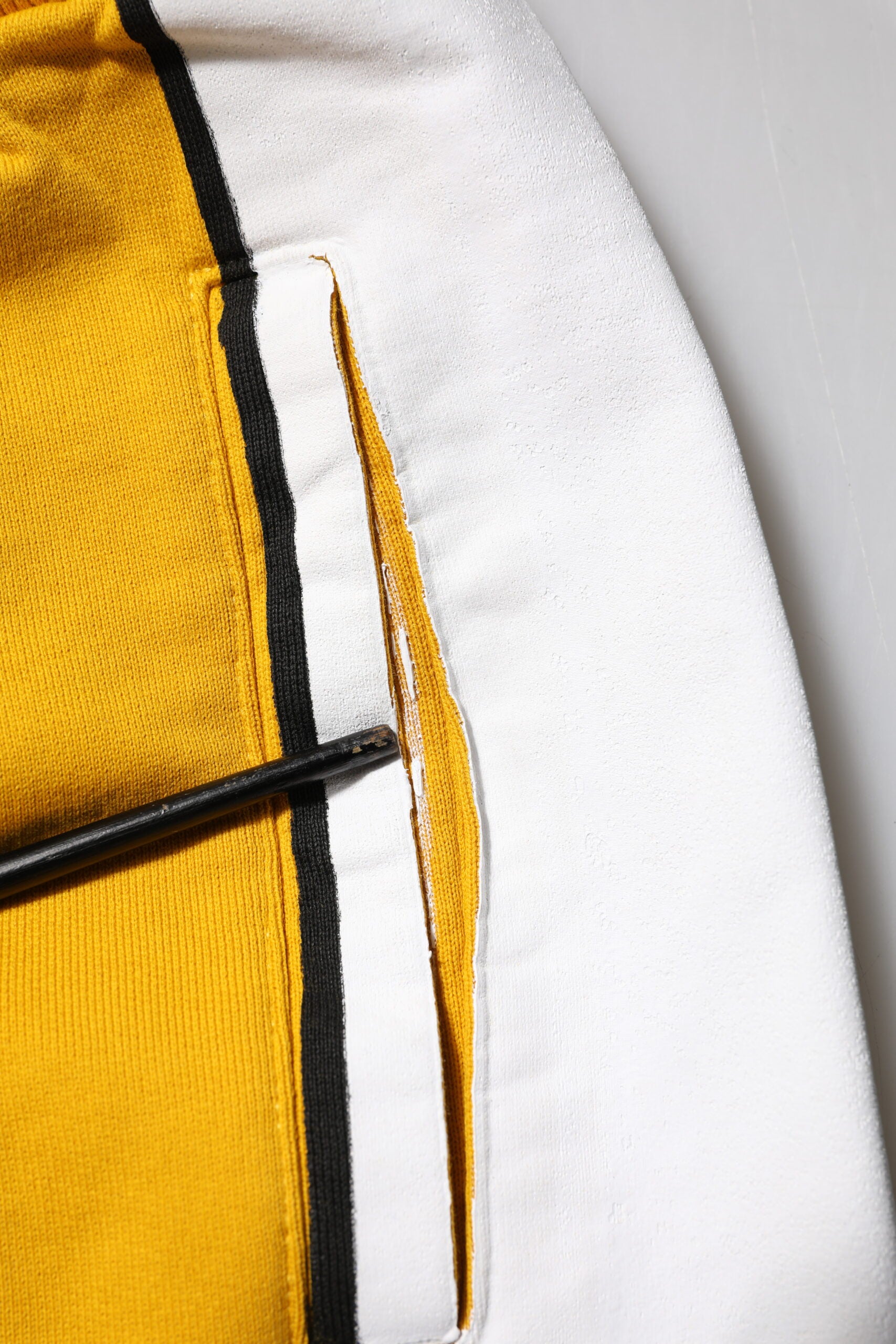 Dolce & Gabbana Yellow Cotton Logo Jogger Sweatpants Pants