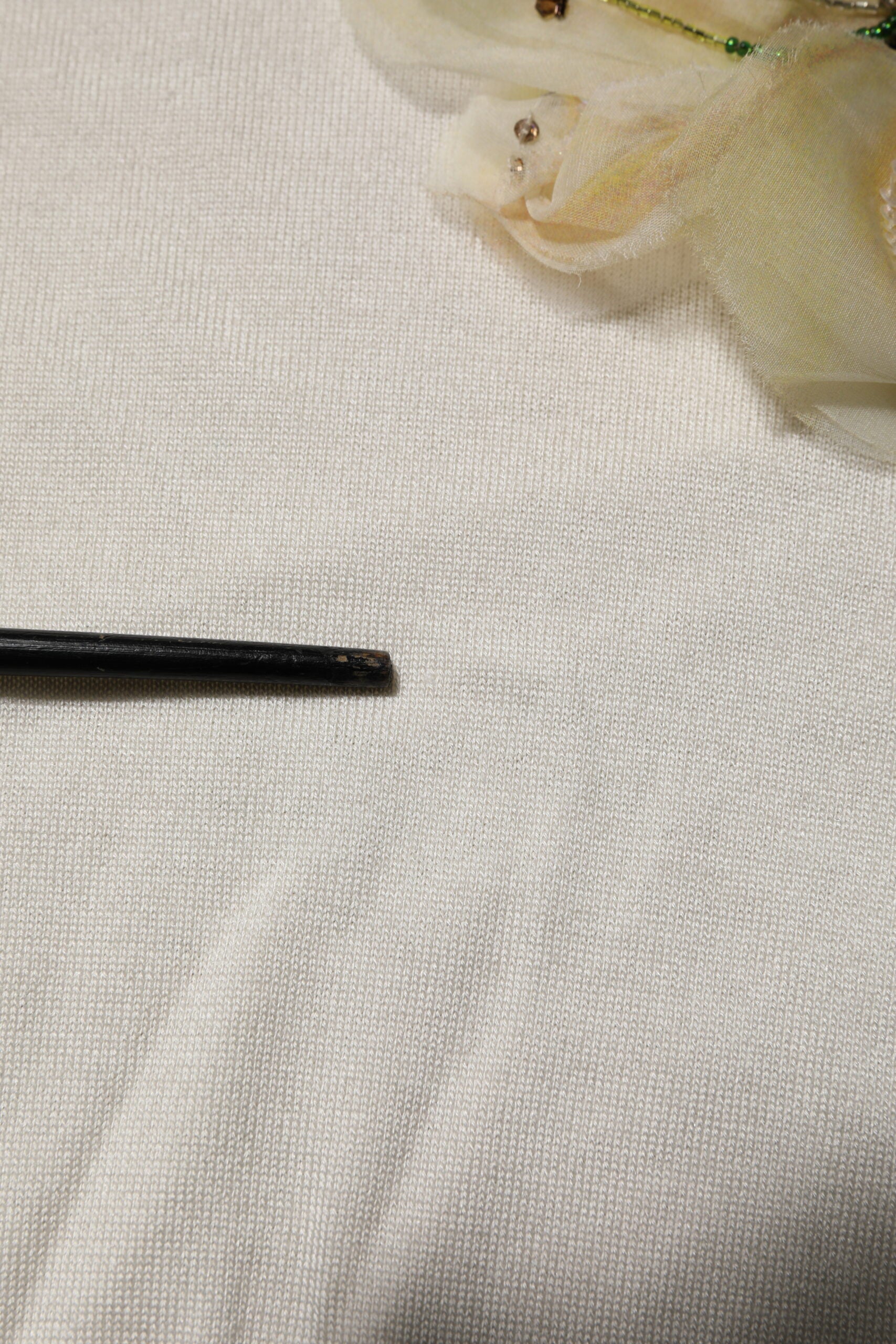 Dolce & Gabbana White Silk Lily Embellished Pullover Sweater