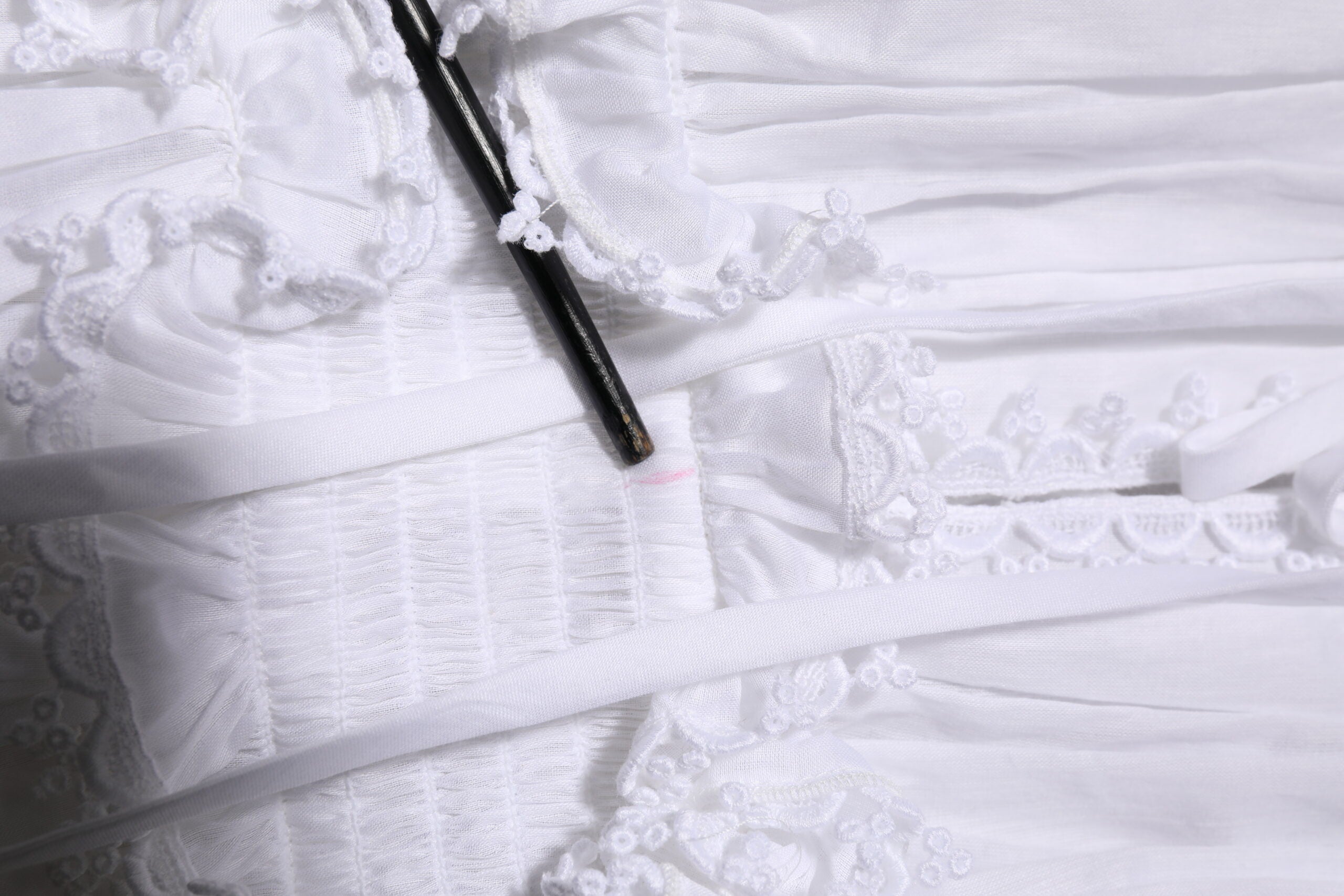 Dolce & Gabbana White Ruffled Lace Embellished Blouse Top