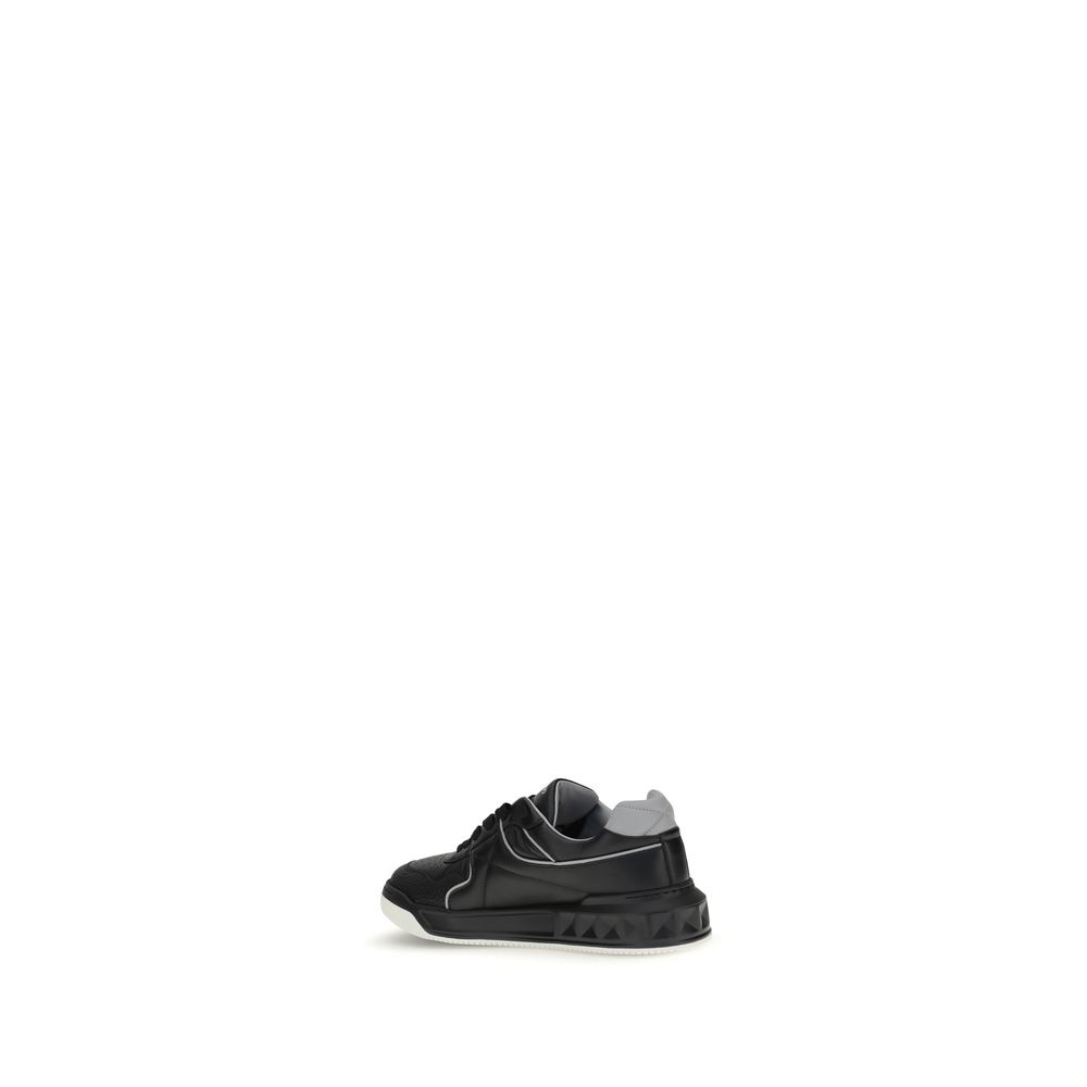 Valentino Garavani Black Calf Leather Bos Taurus Low Top Sneakers