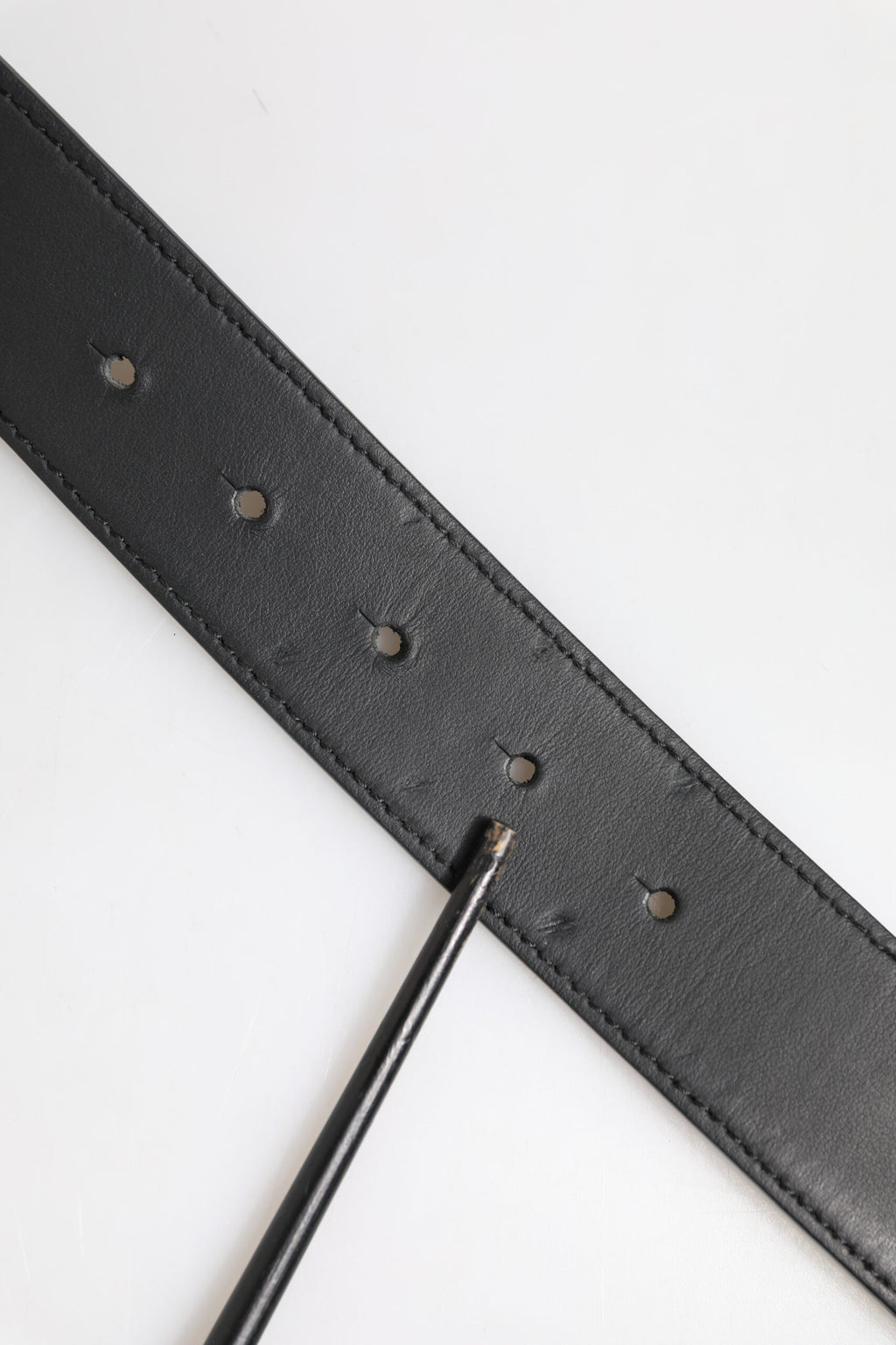 Dolce & Gabbana Black Leather Classic Metal Logo Buckle Belt