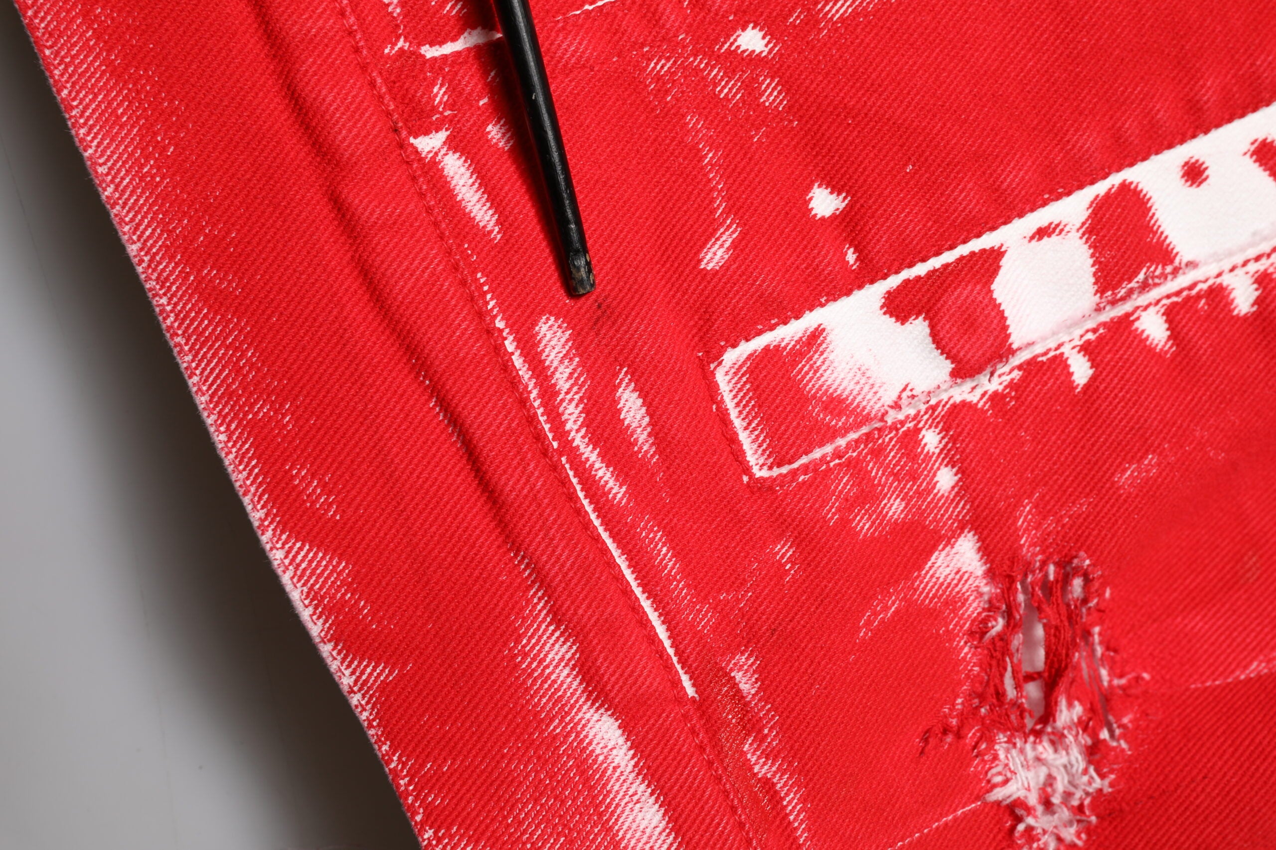 Dolce & Gabbana Red Sleeveless Logo Plaque Vest Jacket